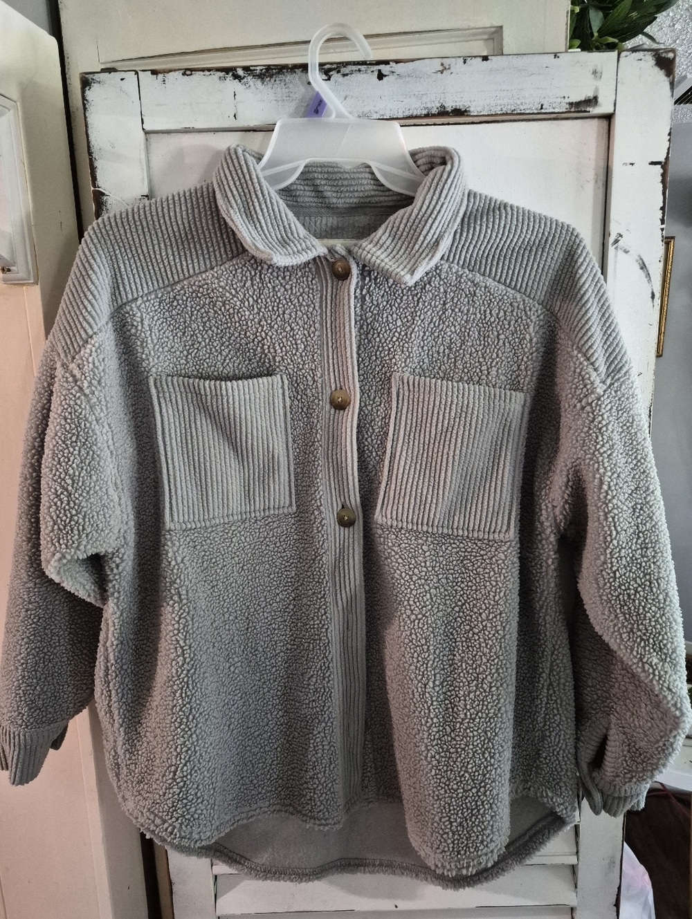 American Eagle Outfitters Light Gray Teddy Jacket with Ribbed Pockets